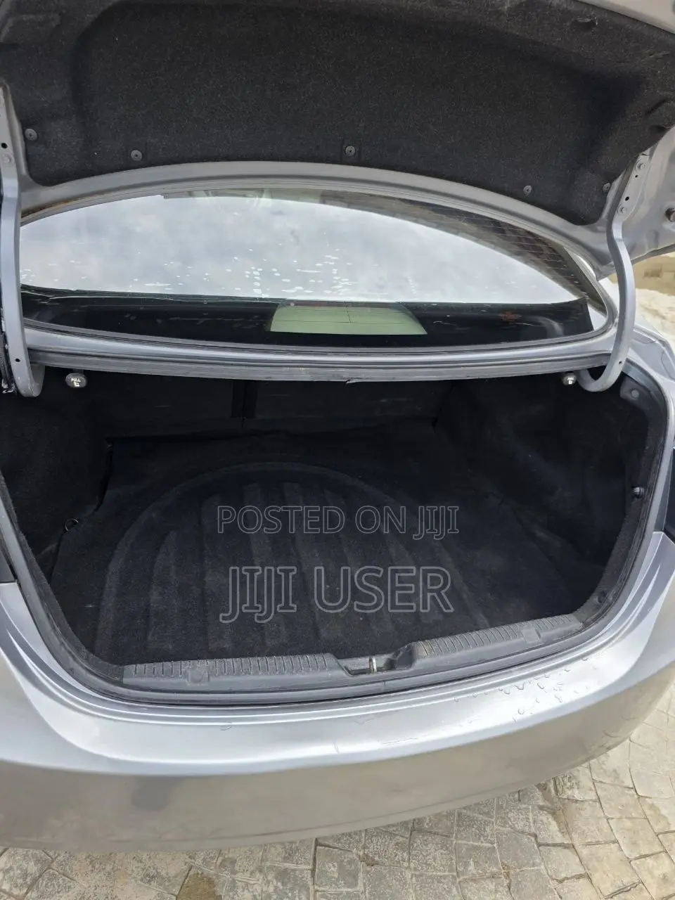 Hyundai Elantra Limited Sedan FWD (1.8L 4cyl 6A) 2013 Silver