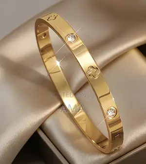 Pomaa Jewelries