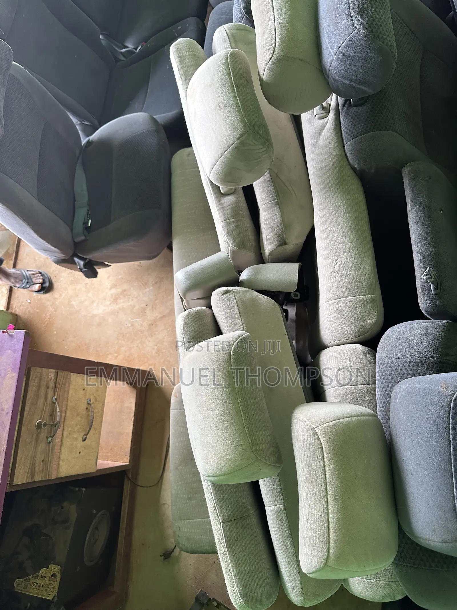 Toyota Voxy Seat