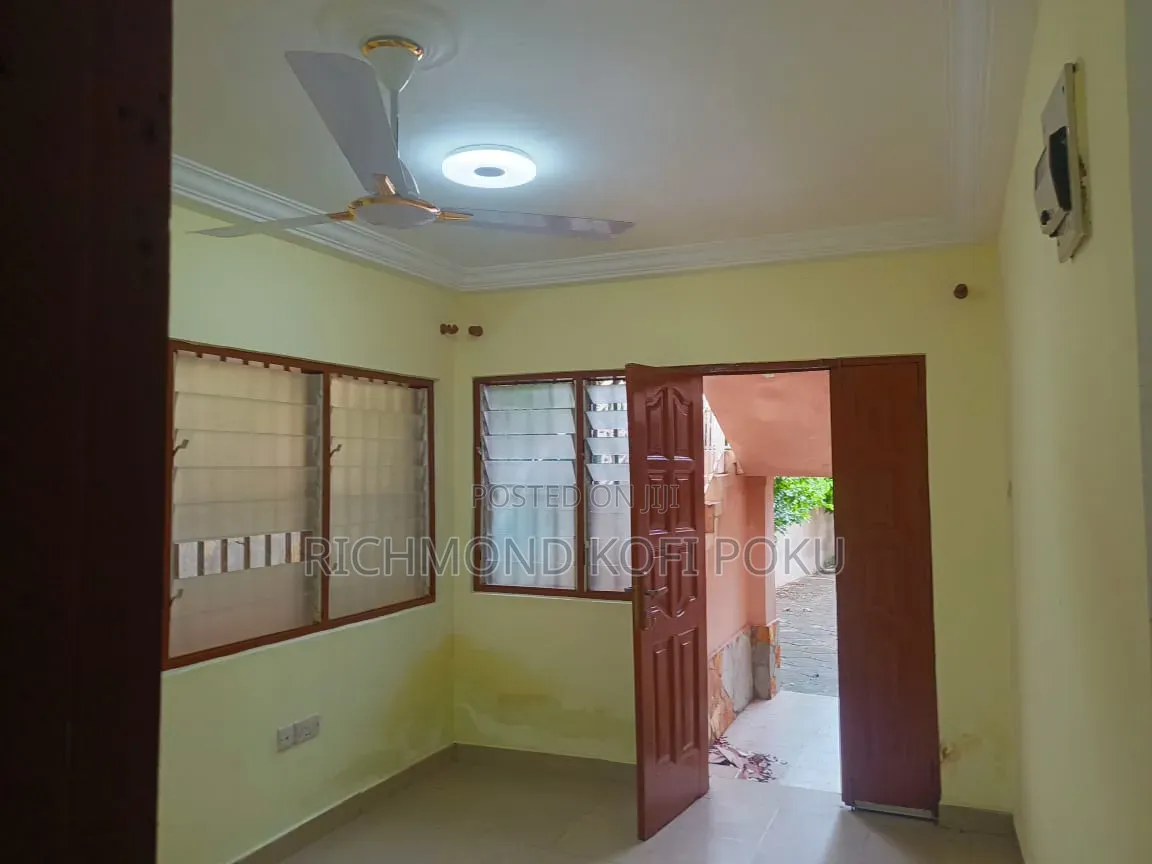 1bdrm Apartment in Kofi'S Realty, Baatsona Total for rent