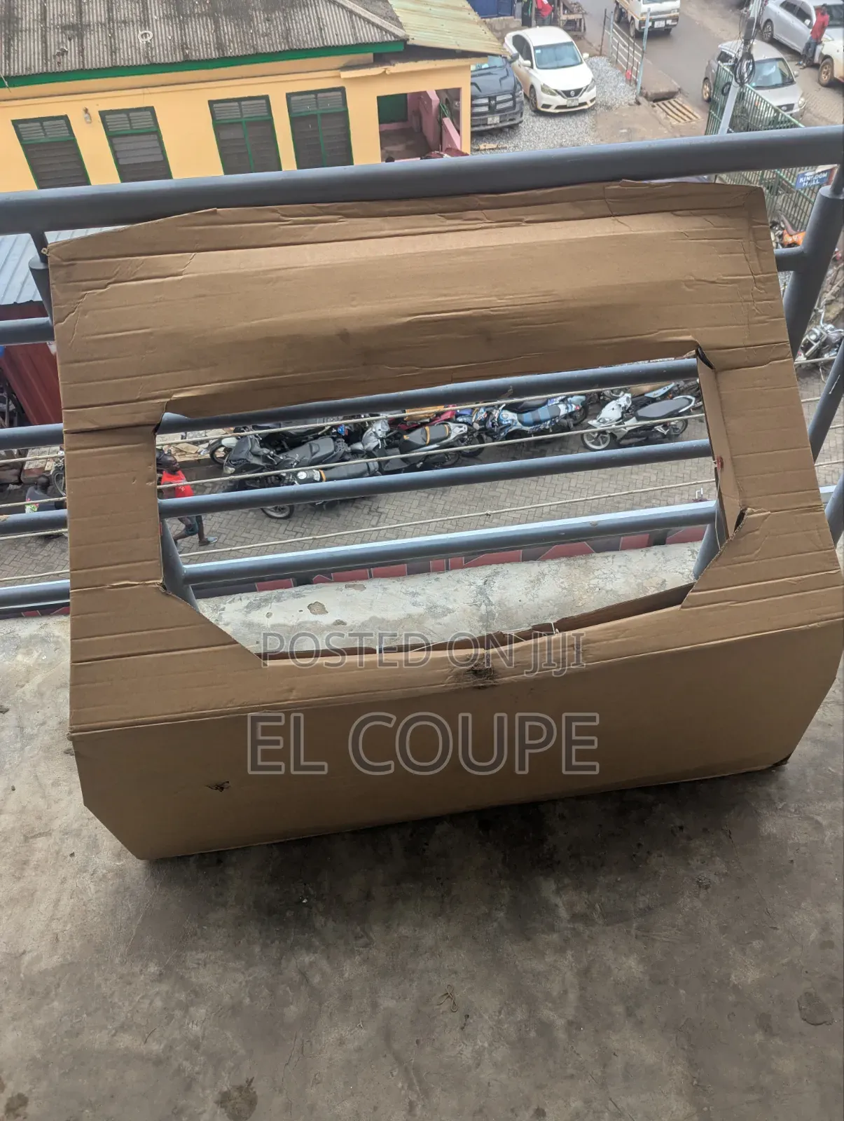 Mitsubishi Outlander 2022-2023 Tailgate Available