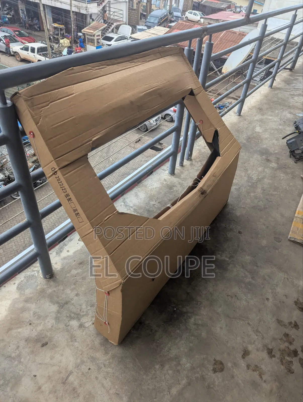 Mitsubishi Outlander 2022-2023 Tailgate Available