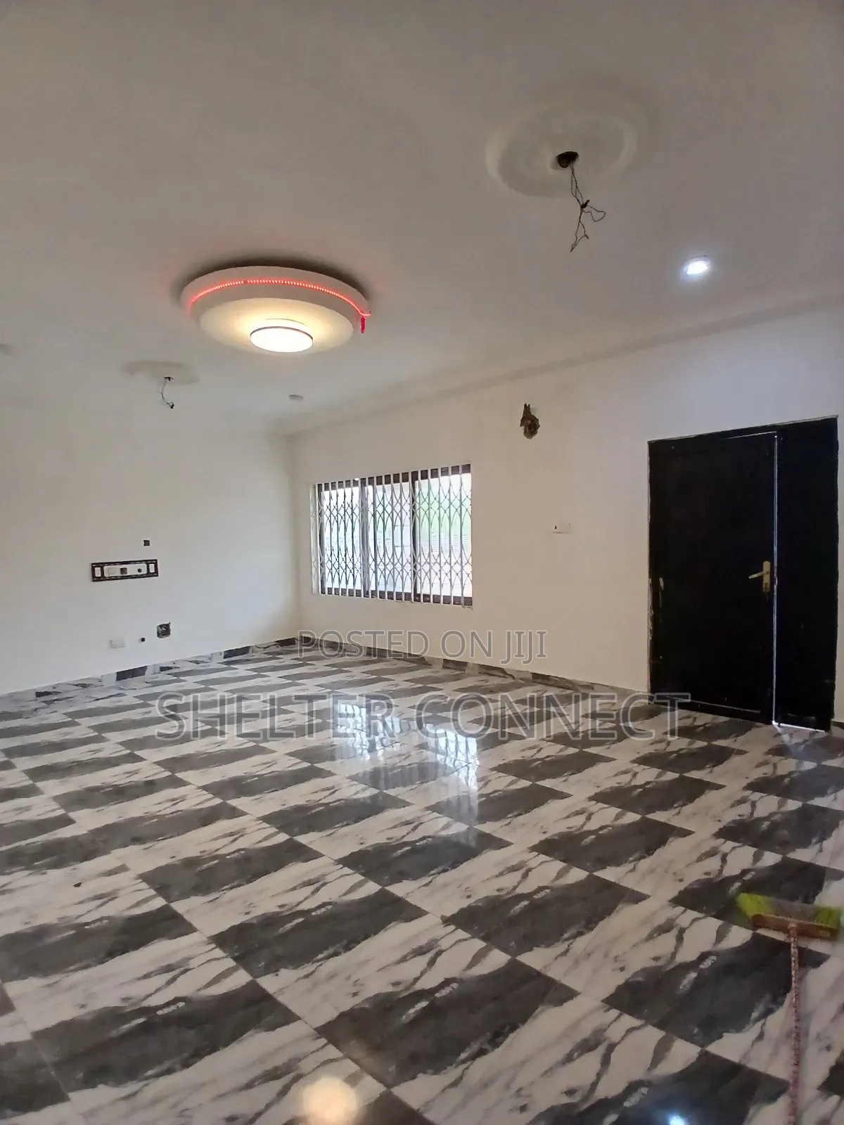 3bdrm Apartment in Oyarifa, Ghana Flag for rent