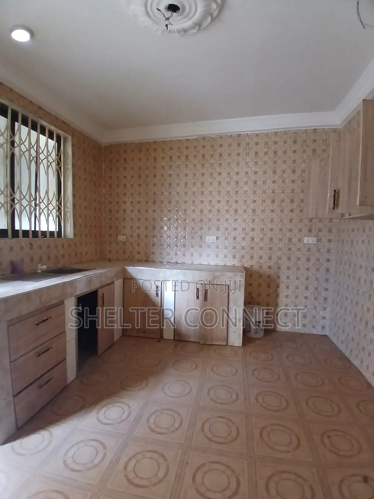 3bdrm Apartment in Oyarifa, Ghana Flag for rent