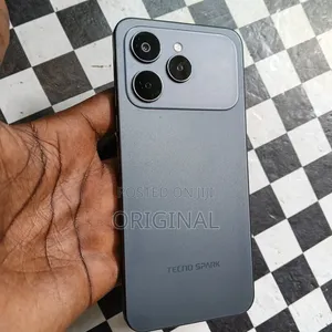 Tecno Spark 40 Pro 128 GB Black