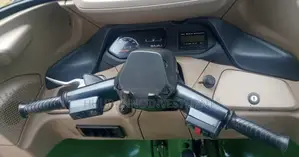 Bajaj RE 2025 Green