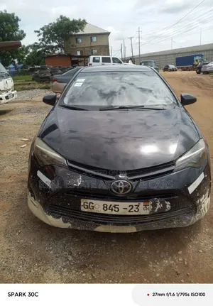 Toyota Corolla 2015 Black