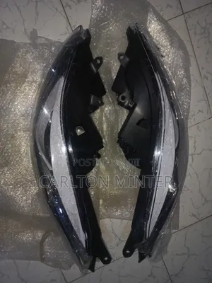Hyundai Elantra 2014-2015-2016 Headlight Pair