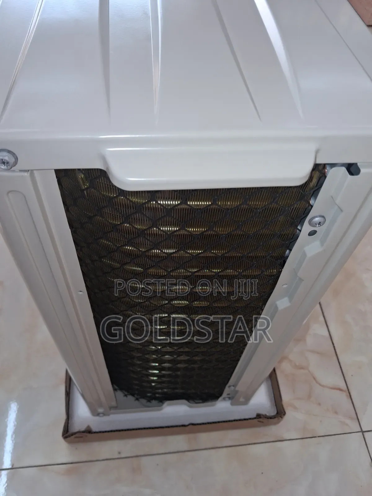 Friendly 2.5hp Goldstar Air-Conditioner