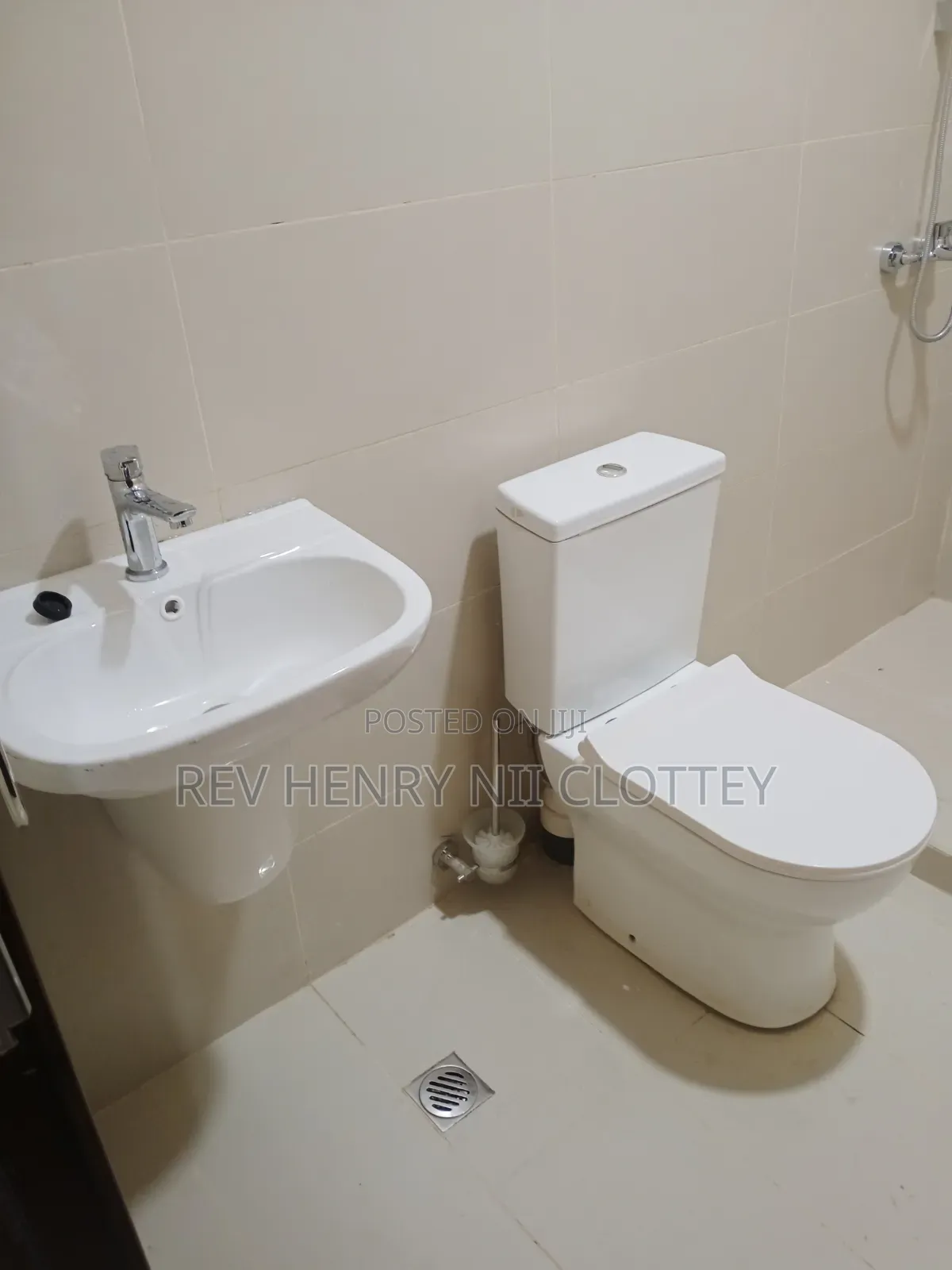 1bdrm Apartment in Hnc Properties, Pokuase for rent