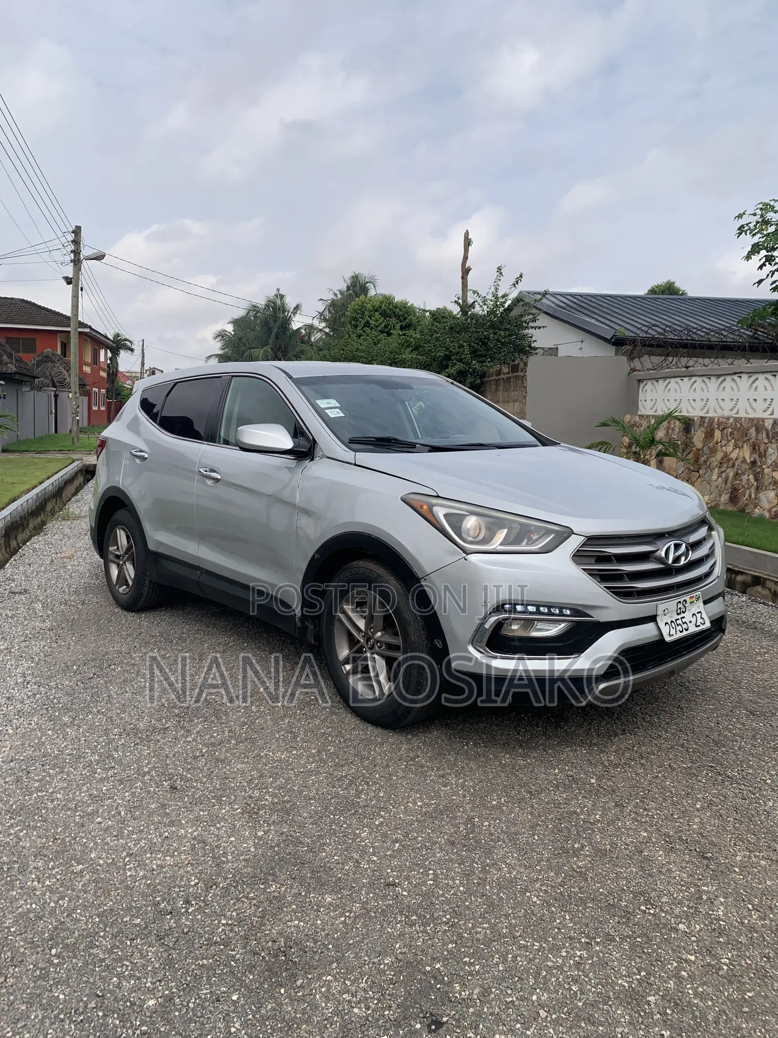 Hyundai Santa Fe 2017 Silver