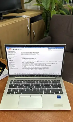 Laptop HP EliteBook 840 G8 16GB Intel Core i7 SSD 512GB