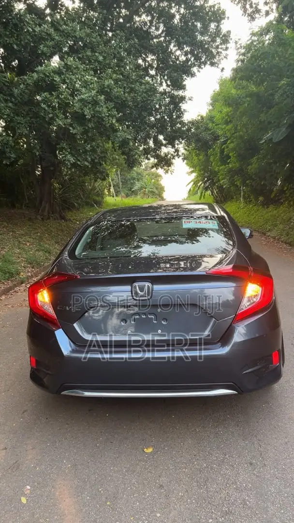 Honda Civic EX Sedan 2020 Gray