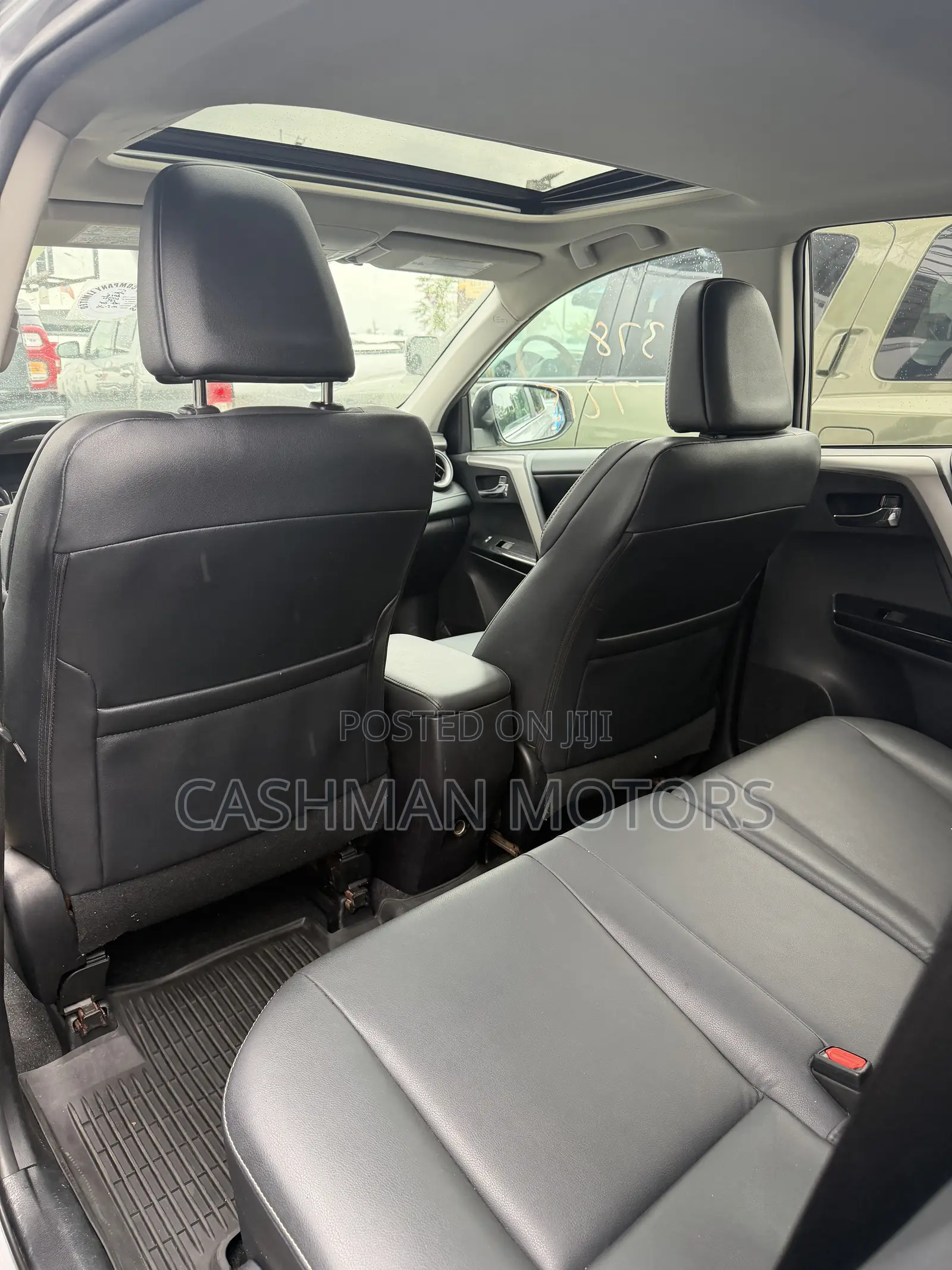 Toyota RAV4 Limited AWD (2.5L 4cyl 6A) 2017 Silver