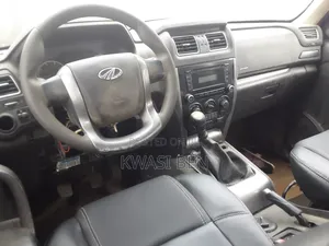 Mahindra Scorpio 2010 Black