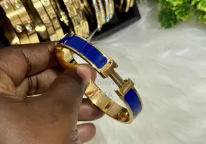 Pomaa Jewelries