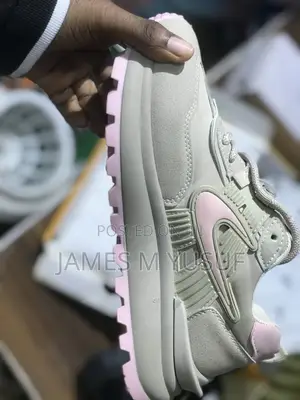 Original Alo Sneakers