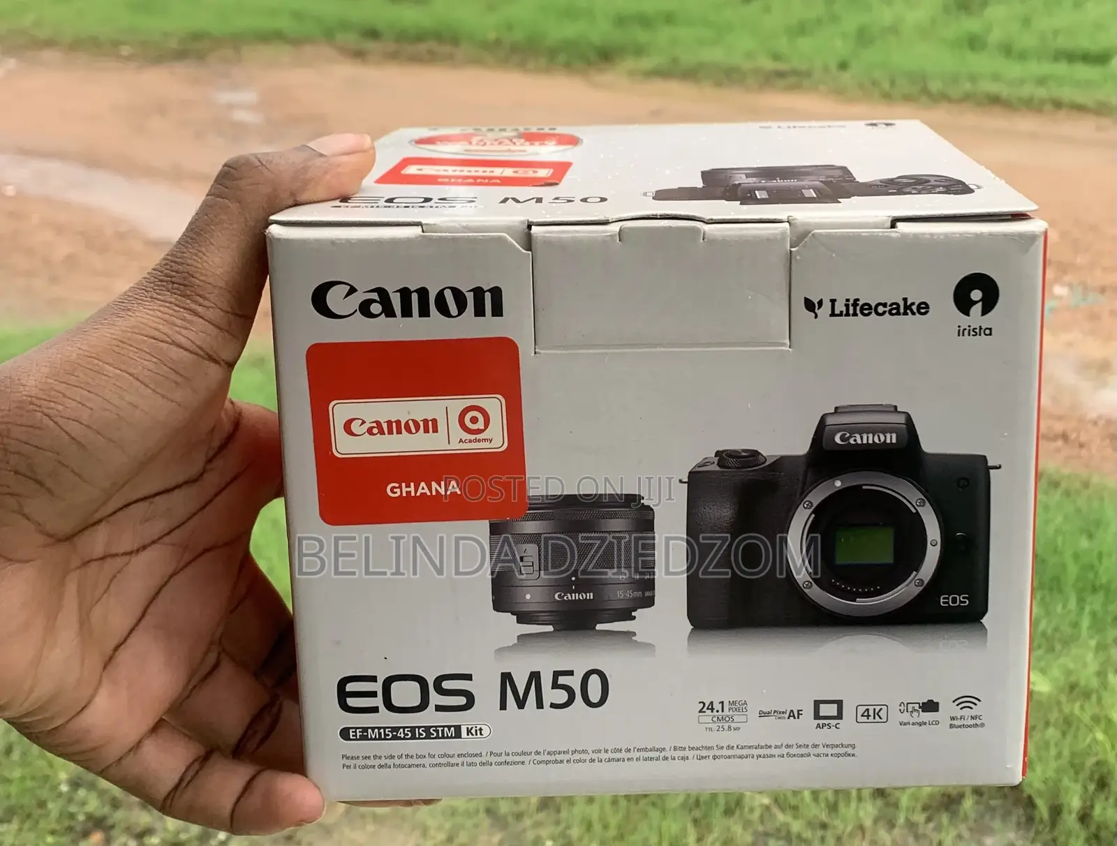 . Canon Eos M50 Camera With 15-45mm Lens, Box Accessories