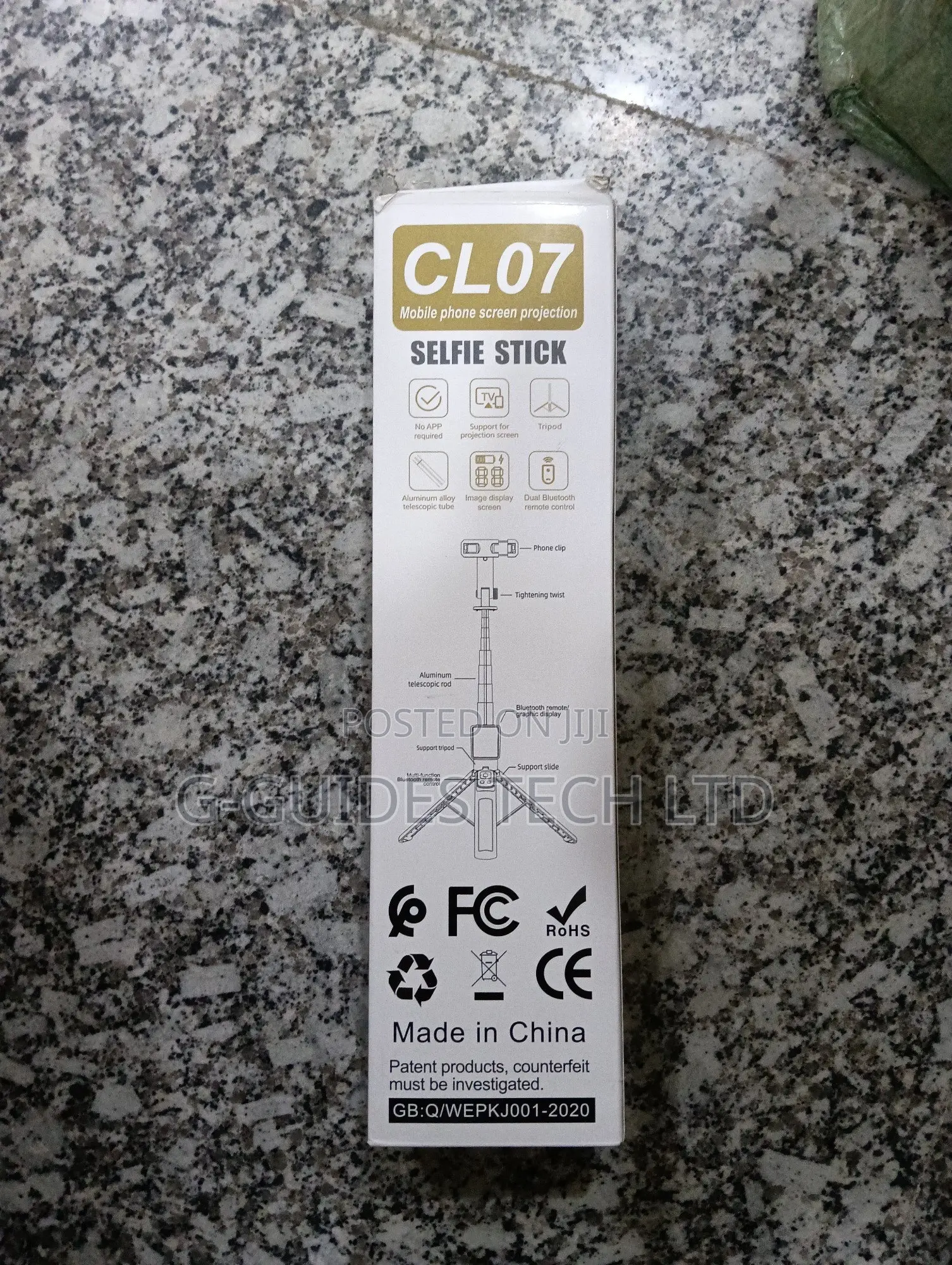 Cl07 Smart Selfie Stick With Screen