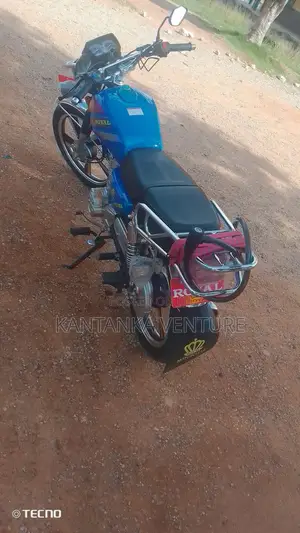 Royal Motorcycle 2026 Blue