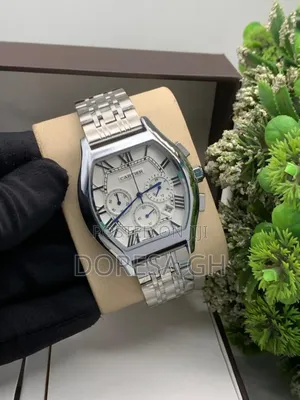 Cartier Roadster Chronograph Watch for Men –Refined Everyday Timepiece