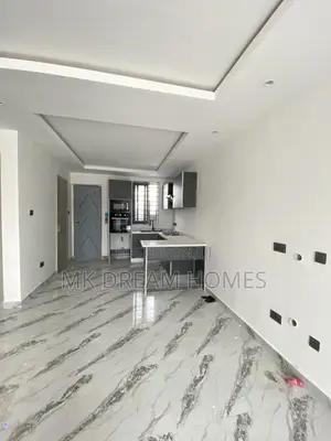 2bdrm House in School Junction for sale