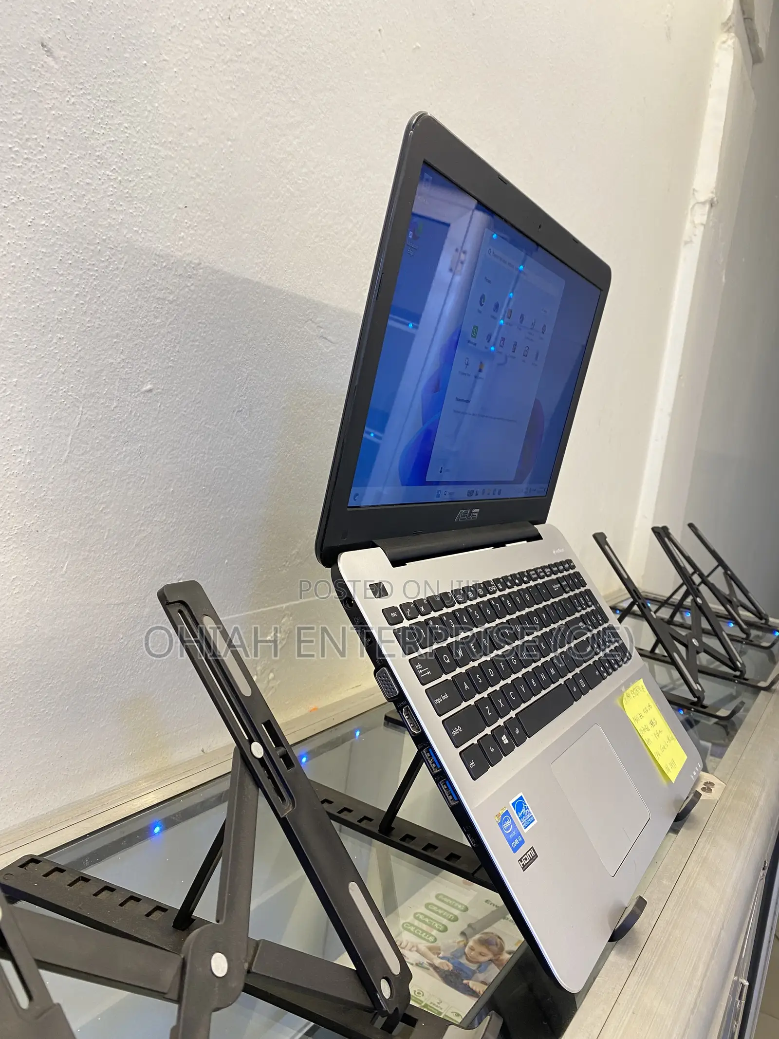 Laptop Asus X555LA 8GB Intel Core i3 SSD 256GB