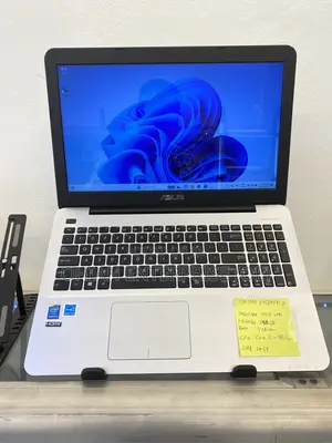 Laptop Asus X555LA 8GB Intel Core i3 SSD 256GB