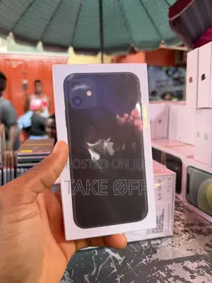New Apple iPhone 11 64 GB Black