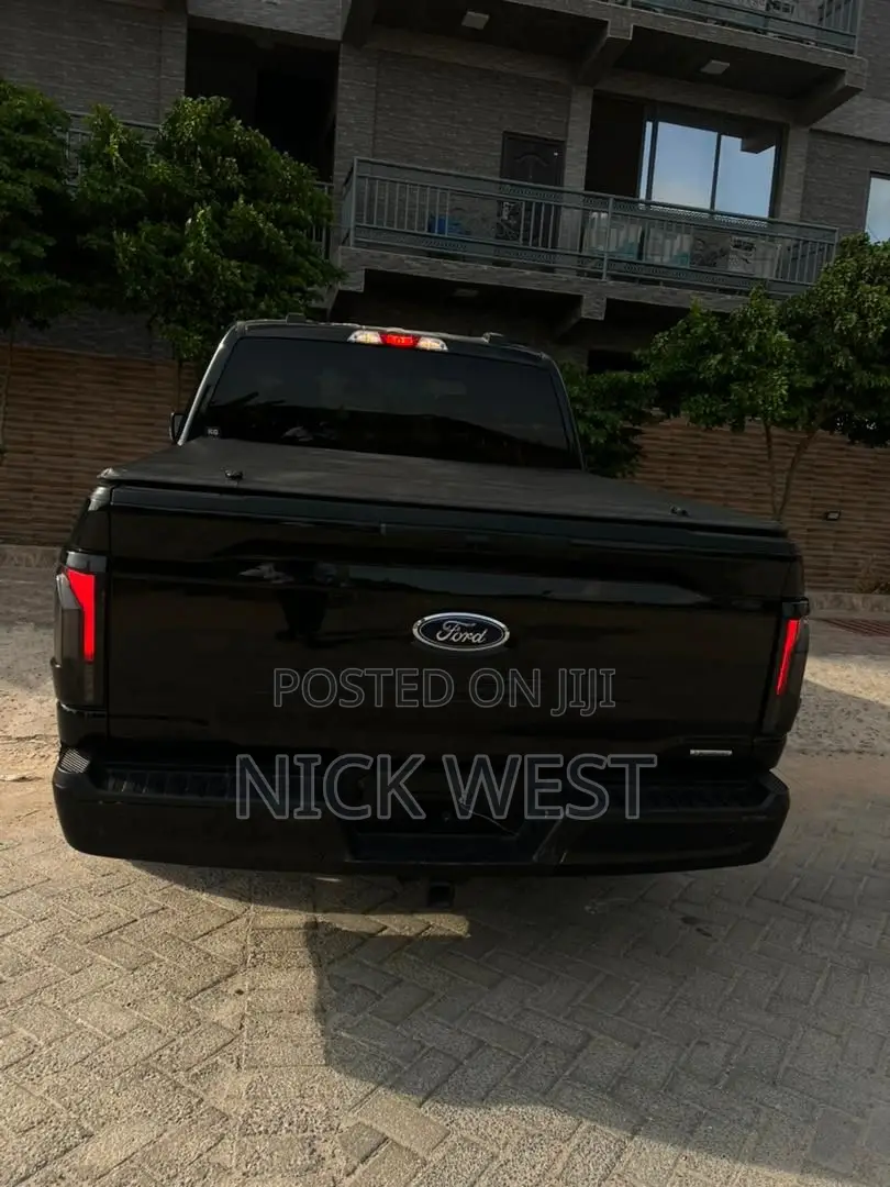 Ford F-150 2023 Black