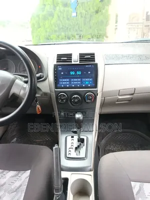 Toyota Corolla 2012 Gray