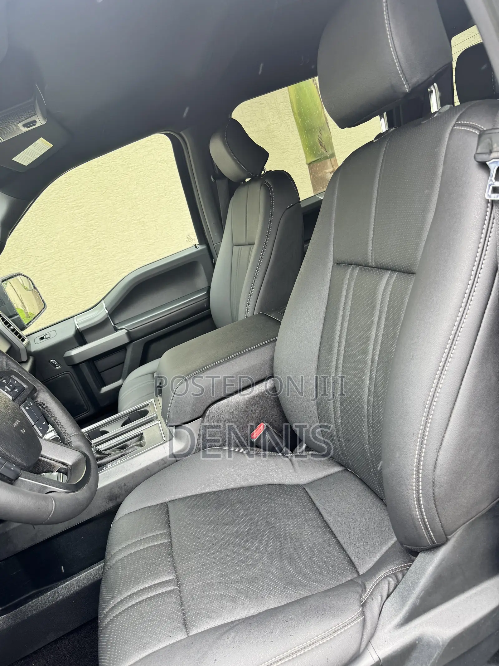 Ford F-150 XLT 4x4 Regular Cab Styleside 6.5 ft. box 122 in. WB 2016 Black