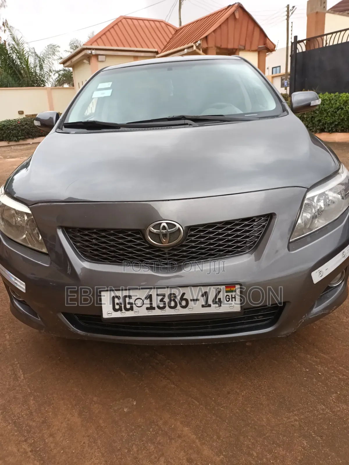 Toyota Corolla 2012 Gray