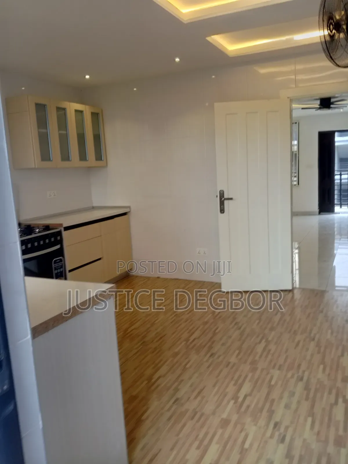 3bdrm Apartment in Bestchoice, The Mall for rent