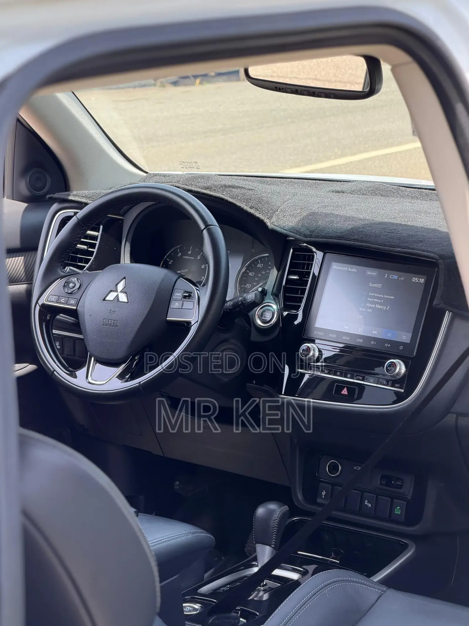 Mitsubishi Outlander SEL FWD 2020 White
