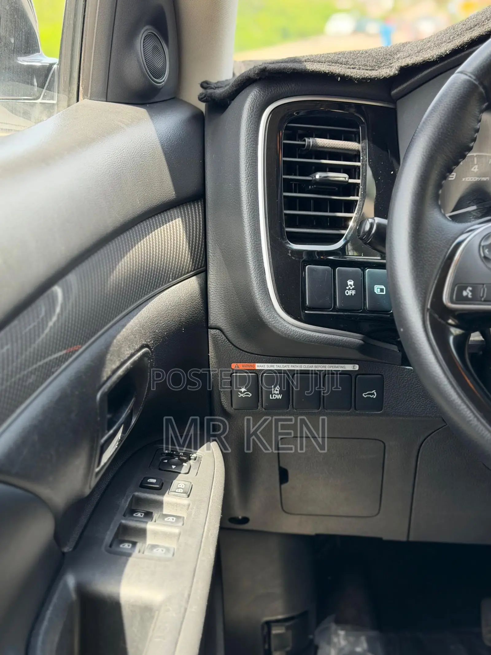 Mitsubishi Outlander SEL FWD 2020 White