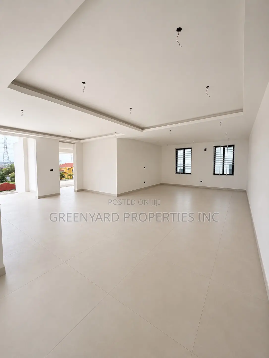 8bdrm House in Adjiringanor, East Legon for sale