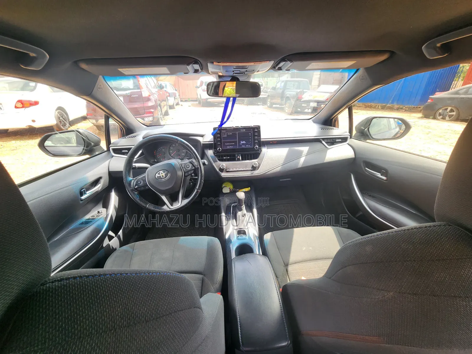 Toyota Corolla SE 2020 Blue