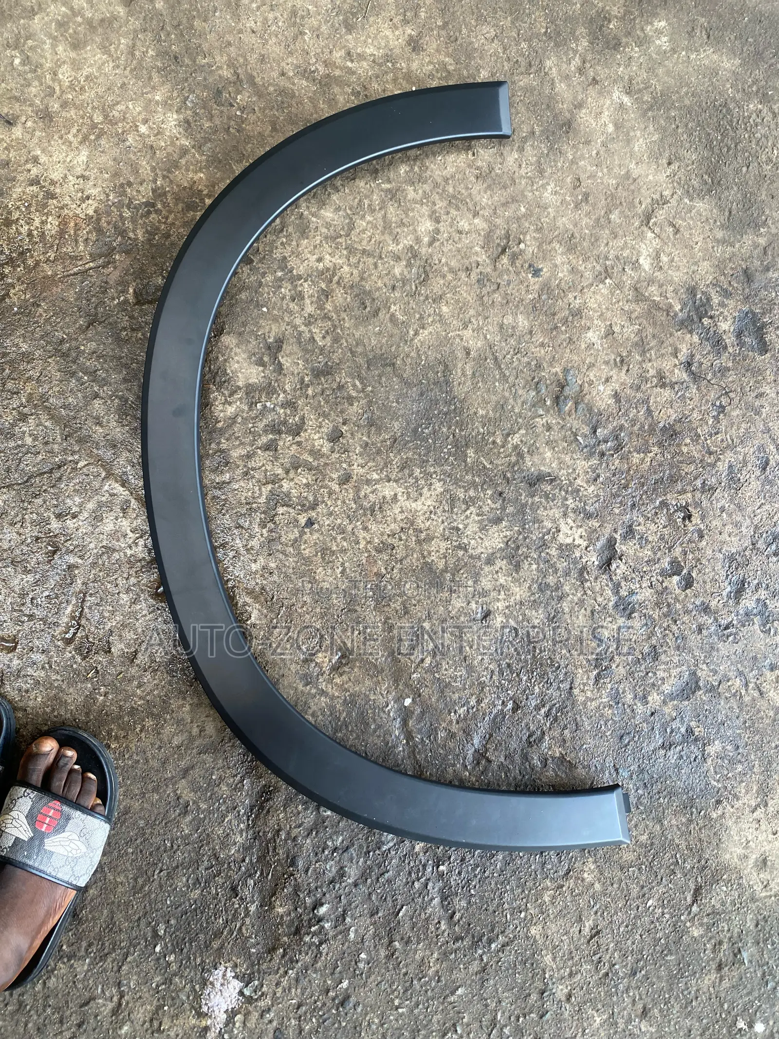 Honda HRV 2023 2024 2025 Fender Moulding Front