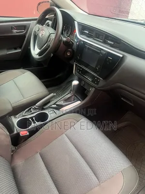 Toyota Corolla 2017 Red