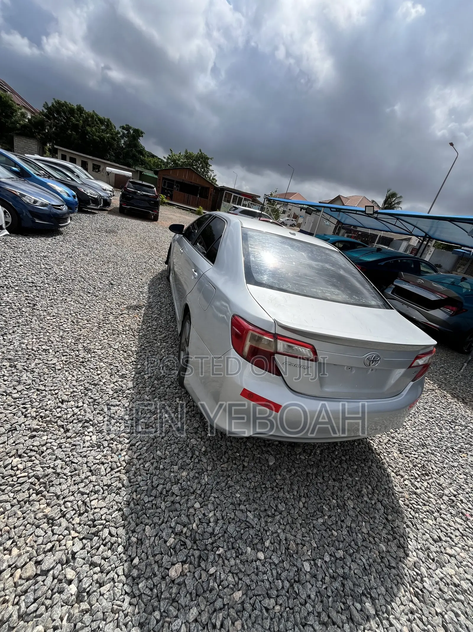 Toyota Camry SE 4dr Sedan (2.5L 4cyl 6A) 2013 Silver