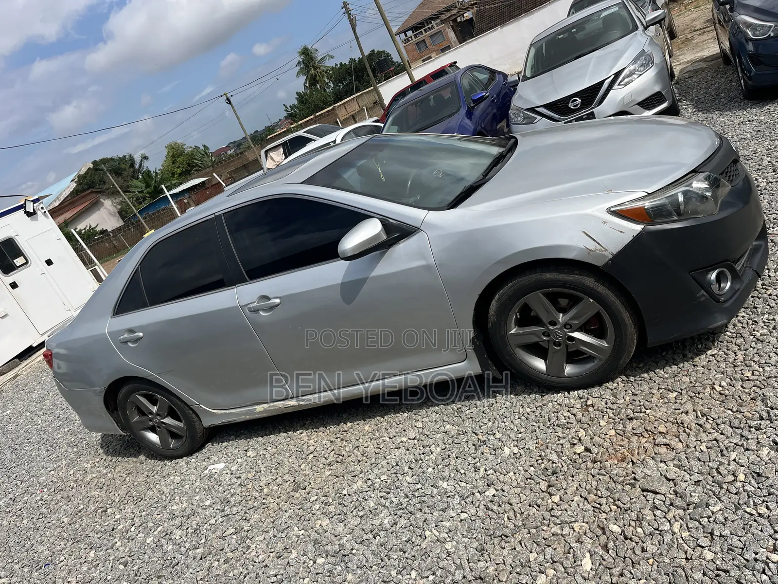 Toyota Camry SE 4dr Sedan (2.5L 4cyl 6A) 2013 Silver