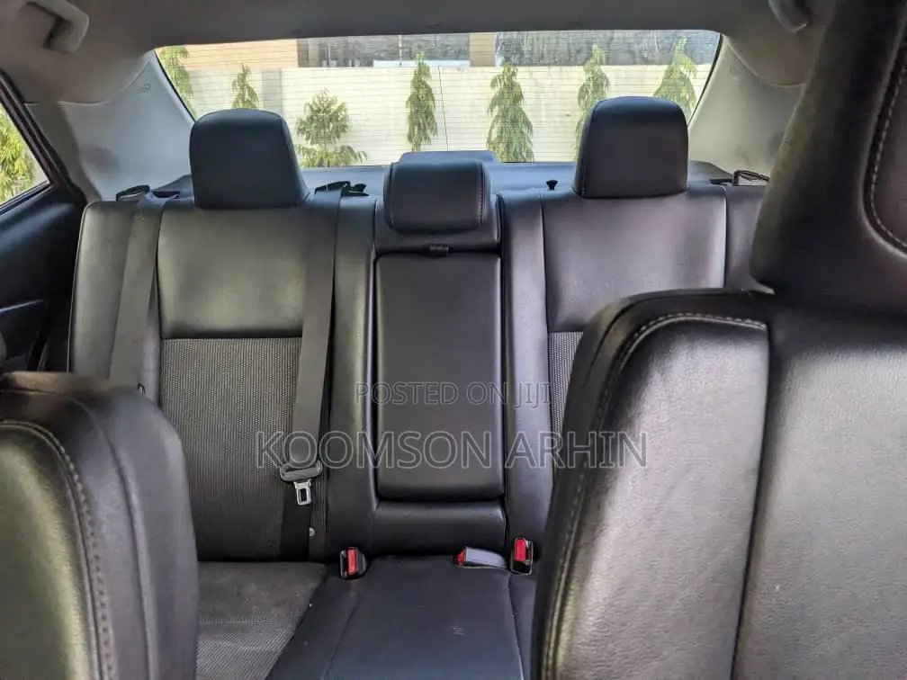Toyota Corolla 2016 Red