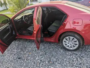 Toyota Corolla 2016 Red