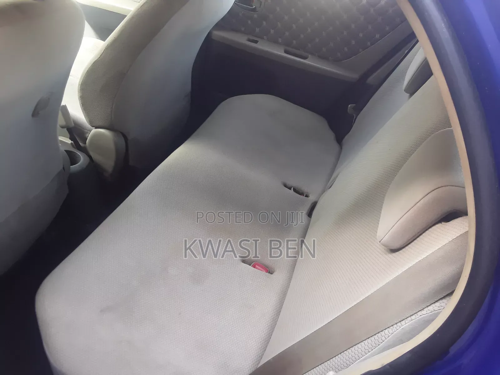 Toyota Vitz 2010 Blue