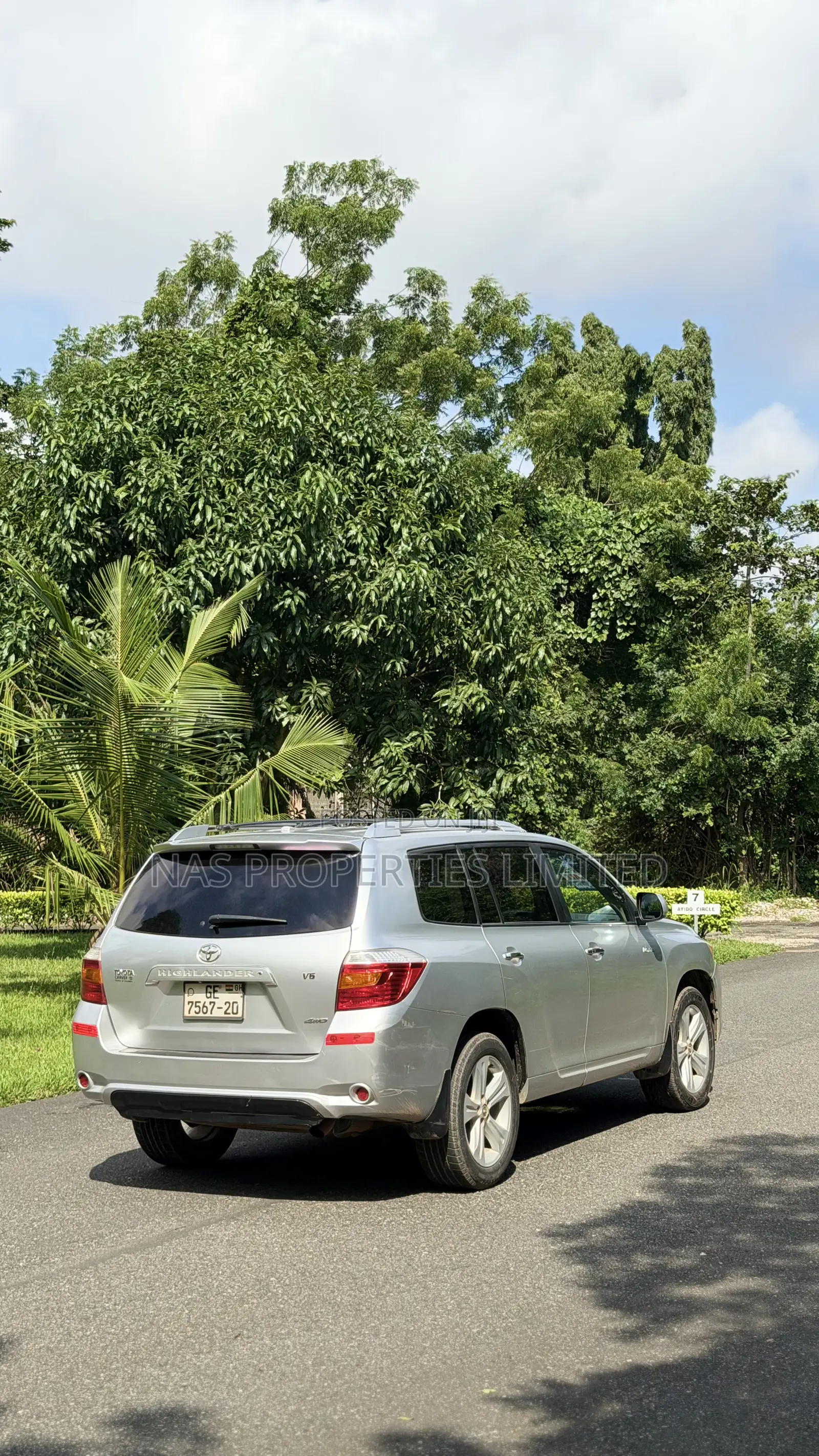Toyota Highlander Limited 2010 Silver