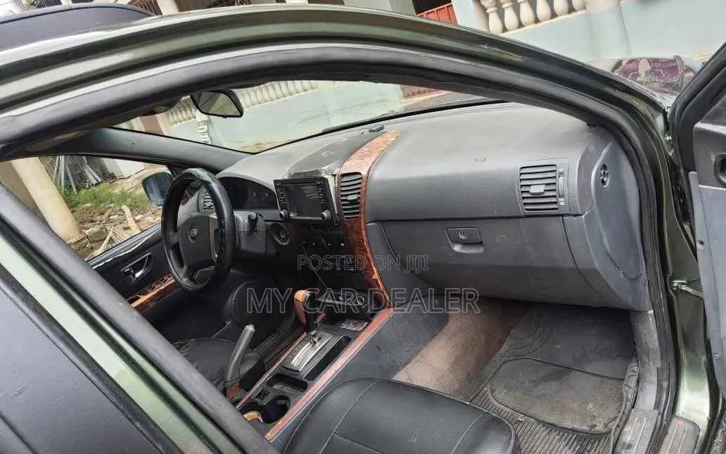 Kia Sorento 2.4 LX 2005 Gray