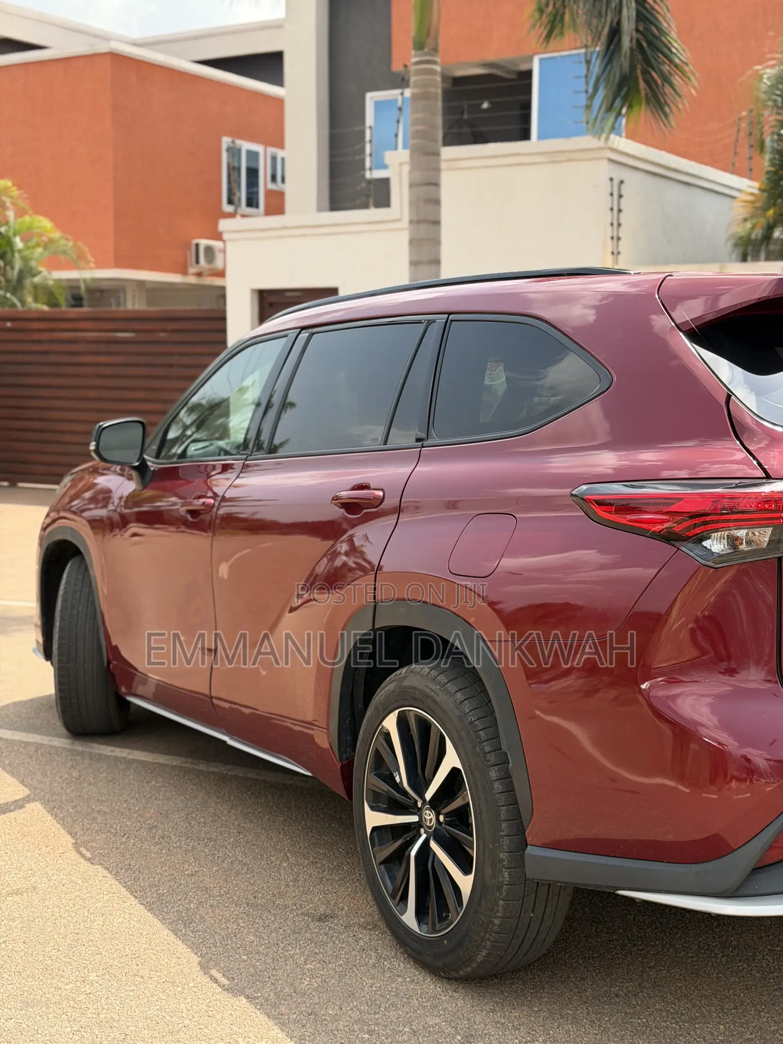 Toyota Highlander XSE 2022 Burgundy