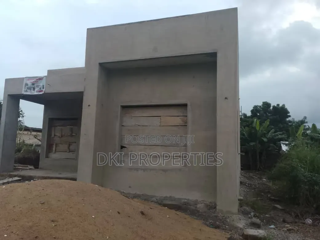 3bdrm House in Dki Properties, Ghana Flag for sale