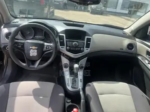 Chevrolet Cruze 2014 Gray